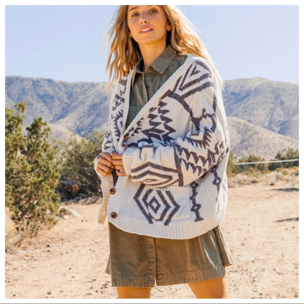 LAST ONE Boho Geometric Pattern Open Sweater Cardigan - Picture 4 of 4